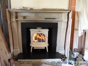 Ivory Huntingdon Stove by Stovax in hallway