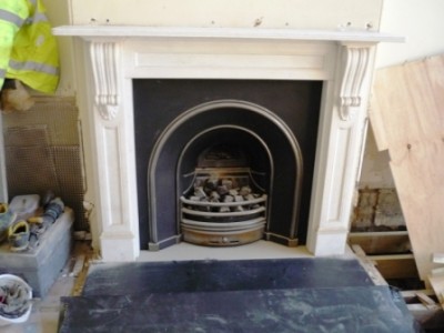 Existing fireplace before the installation of the Chesney's Salisbury stove
